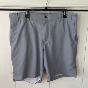 Men’s Callaway Golf Shorts Size 40